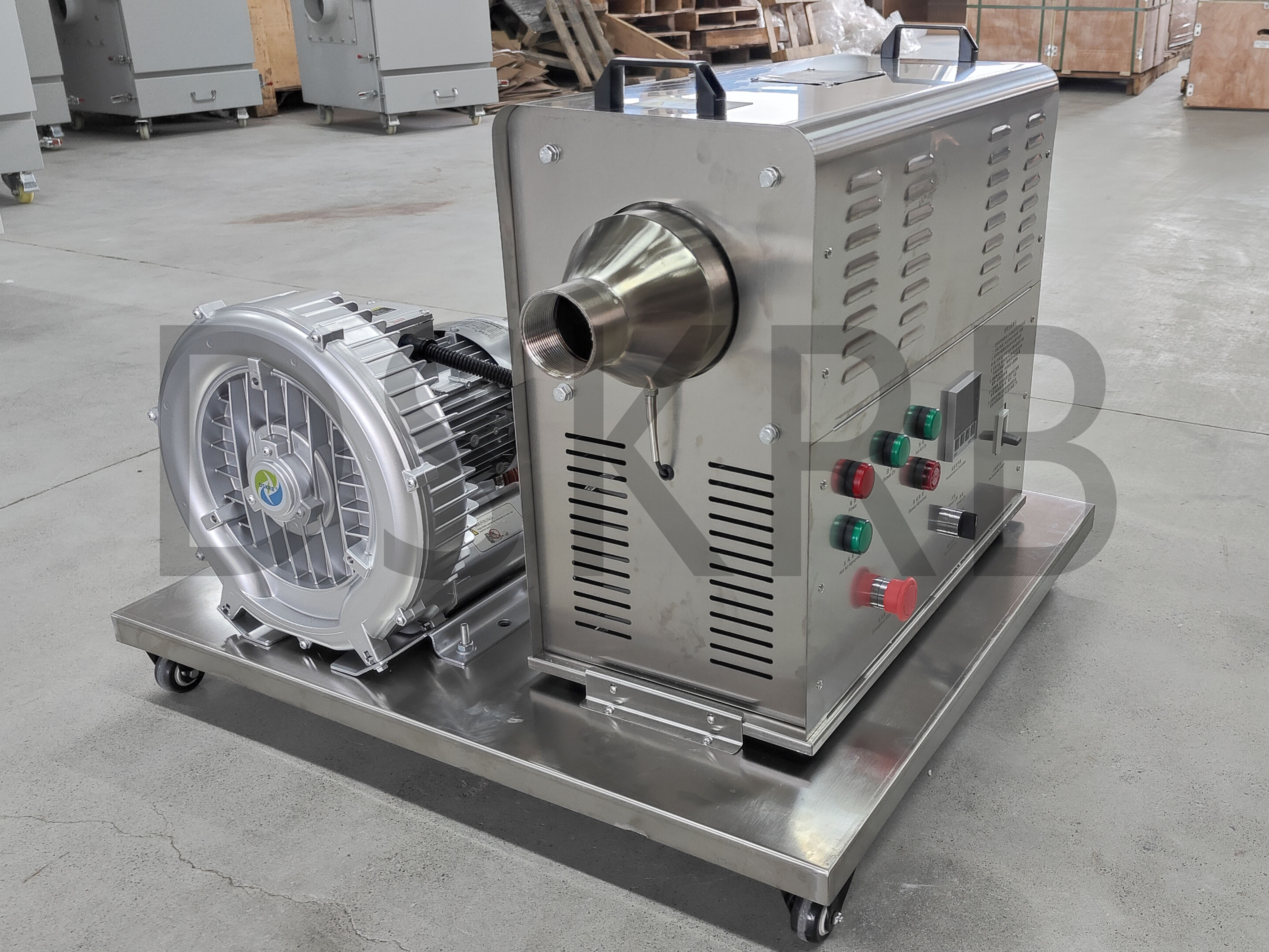 <strong>工业热风机20KW配1.5KW高压风机</strong>